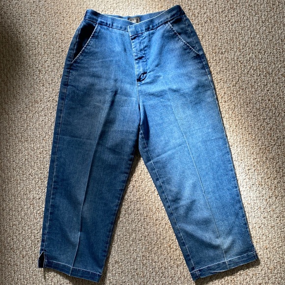 Lee High Waisted Cropped Wide Leg Jeans with Elastic size 6 - Picture 3 of 9